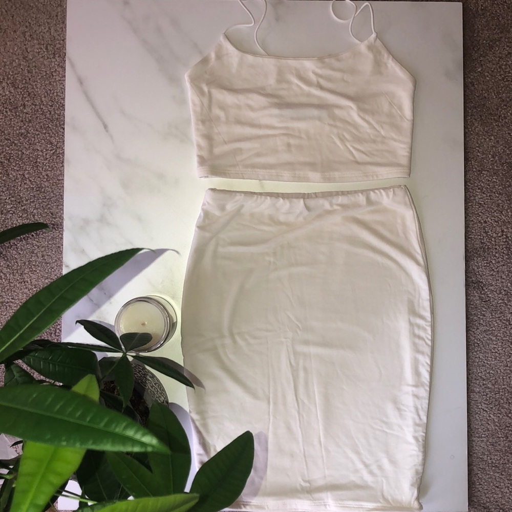 ❌❌SOLD❌❌ NAKED WARDROBE Two Piece Off White set S